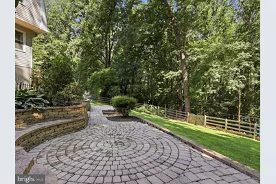 11108 Lochinver Lane, Oakton, VA 22124 - Photo 30