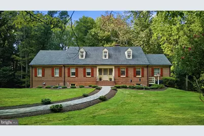 9187 Old Dominion Drive, McLean, VA 22102 - Photo 4