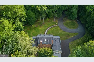 9187 Old Dominion Drive, McLean, VA 22102 - Photo 26