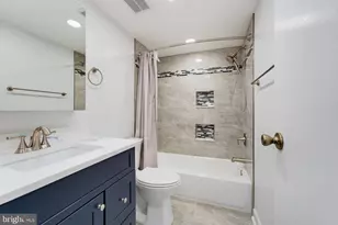 5608 Bloomfield Dr, Alexandria, VA 22312 - Photo 16