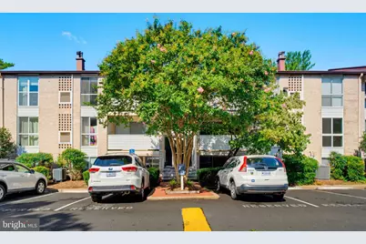 5608 Bloomfield Drive #104, Alexandria, VA 22312 - Photo 2