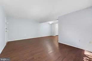 5608 Bloomfield Dr, Alexandria, VA 22312 - Photo 10