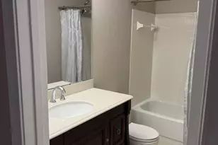 13100 Forest Mist Ln, Fairfax, VA 22033 - Photo 18