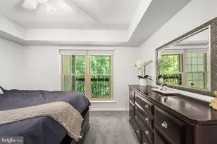 12151 Penderview Ln, Fairfax, VA 22033 - Photo 16