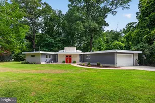 11724 River Dr, Lorton, VA 22079 - Photo 2