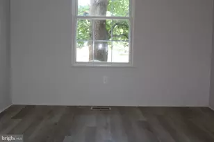 14613 Olde Kent Rd, Centreville, VA 20120 - Photo 12