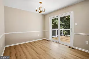 7706 Carrleigh Pkwy, Springfield, VA 22152 - Photo 8