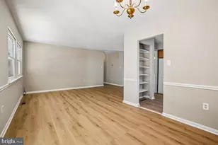 7706 Carrleigh Pkwy, Springfield, VA 22152 - Photo 10