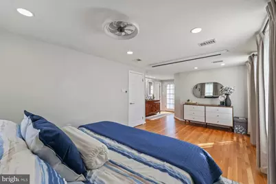[Address not provided], Fairfax, VA 22033 - Photo 18