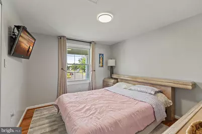 [Address not provided], Fairfax, VA 22033 - Photo 14