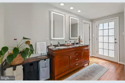 [Address not provided], Fairfax, VA 22033 - Photo 20