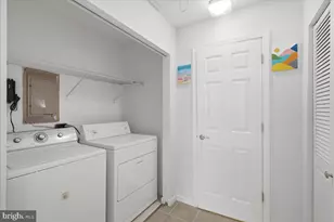 7414 Inzer St, Springfield, VA 22151 - Photo 10