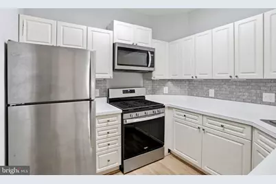 2110 Highcourt Lane #202, Herndon, VA 20170 - Photo 12
