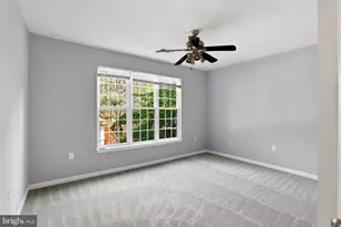 2110 Highcourt Ln, Herndon, VA 20170 - Photo 4