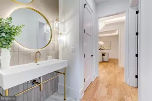 1111 Lakewood Dr SW, Vienna, VA 22180 - Photo 30