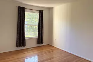 13236 Grand Jct Dr, Fairfax, VA 22033 - Photo 10