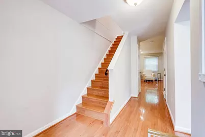 6295 Hillary Court, Alexandria, VA 22315 - Photo 4
