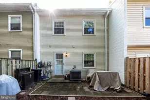6295 Hillary Ct, Alexandria, VA 22315 - Photo 22