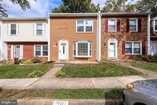 6295 Hillary Ct, Alexandria, VA 22315 - Photo 2