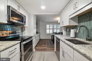 1536 Twisted Oak Dr, Reston, VA 20194 - Photo 6