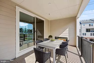13704 Aviation Place, Herndon, VA 20171 - Photo 8