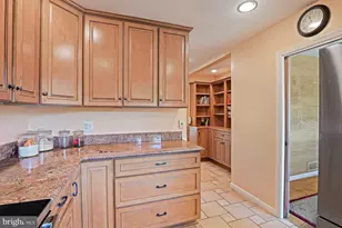 1438 Waggaman Cir, McLean, VA 22101 - Photo 12