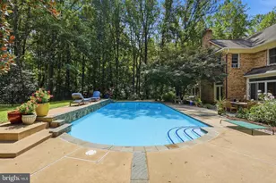 7725 Wyckland Ct, Clifton, VA 20124 - Photo 8