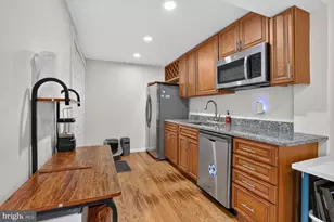 4725 Springbrook Dr, Annandale, VA 22003 - Photo 10