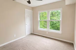 5800 Orchard Hill Ct, Clifton, VA 20124 - Photo 12