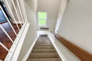 5800 Orchard Hill Ct, Clifton, VA 20124 - Photo 4