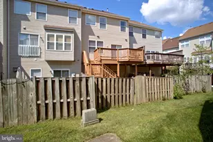 14679 Seasons Dr, Centreville, VA 20120 - Photo 36