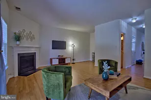 14679 Seasons Dr, Centreville, VA 20120 - Photo 30