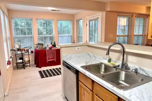 7530B Coxton Ct, Alexandria, VA 22306 - Photo 4
