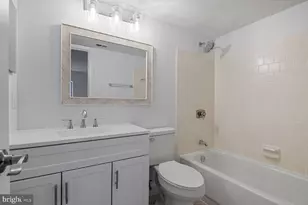10223 Valentino Dr, Oakton, VA 22124 - Photo 26