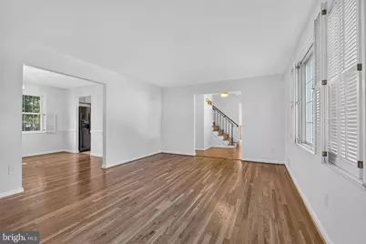 6905 Huntsman Boulevard, Springfield, VA 22153 - Photo 4