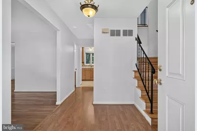 6905 Huntsman Boulevard, Springfield, VA 22153 - Photo 2