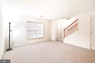 8856 Ashgrove House Ln, Vienna, VA 22182 - Photo 14