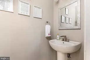 6431 English Ivy Ct, Springfield, VA 22152 - Photo 20