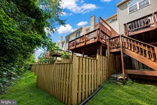3025 Barden Oaks Ct, Oakton, VA 22124 - Photo 40