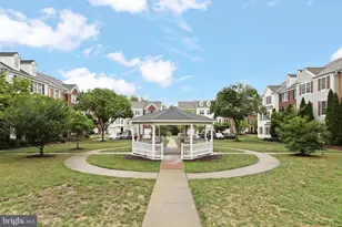 2524 Terra Cotta Cir, Herndon, VA 20171 - Photo 44