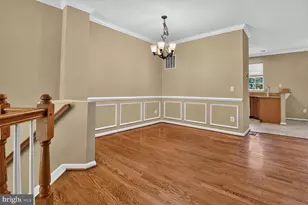 4129 Grover Glen Ct, Fairfax, VA 22030 - Photo 2