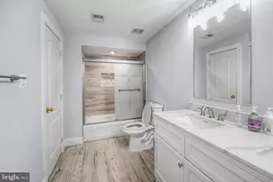 1492 Broadstone Pl, Vienna, VA 22182 - Photo 38