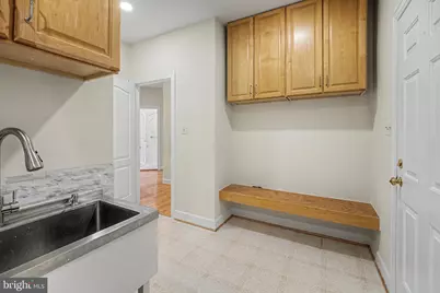 1492 Broadstone Place, Vienna, VA 22182 - Photo 32