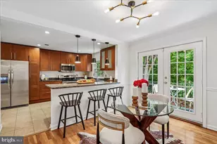 1851 Wainwright Dr, Reston, VA 20190 - Photo 12
