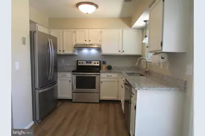 14840 Lynhodge Court, Centreville, VA 20120 - Photo 8
