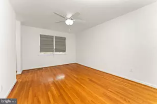 1808 Golf View Ct, Reston, VA 20190 - Photo 16