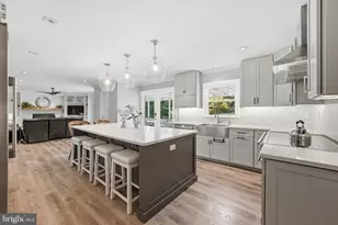 10834 Henderson Rd, Fairfax Station, VA 22039 - Photo 14