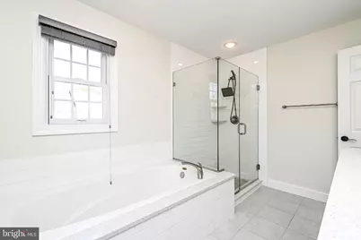 12700 Dogwood Hills Lane, Fairfax, VA 22033 - Photo 48