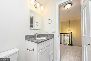 12700 Dogwood Hills Ln, Fairfax, VA 22033 - Photo 26