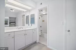 5501 Seminary Rd, Falls Church, VA 22041 - Photo 38